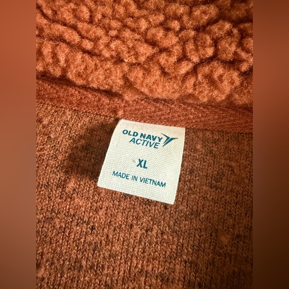 Old Navy Active Rust Sherpa Jacket - Picture 3 of 3